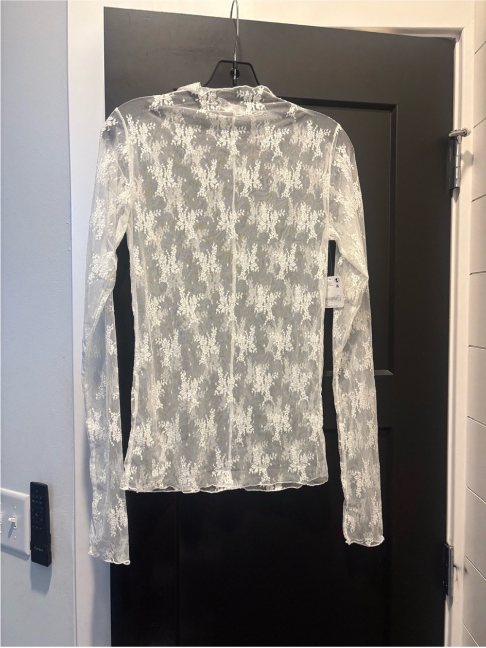 Free People Lady Lux Floral Mesh Layering Top lace Med NWT Evening Cream White - Picture 6 of 10